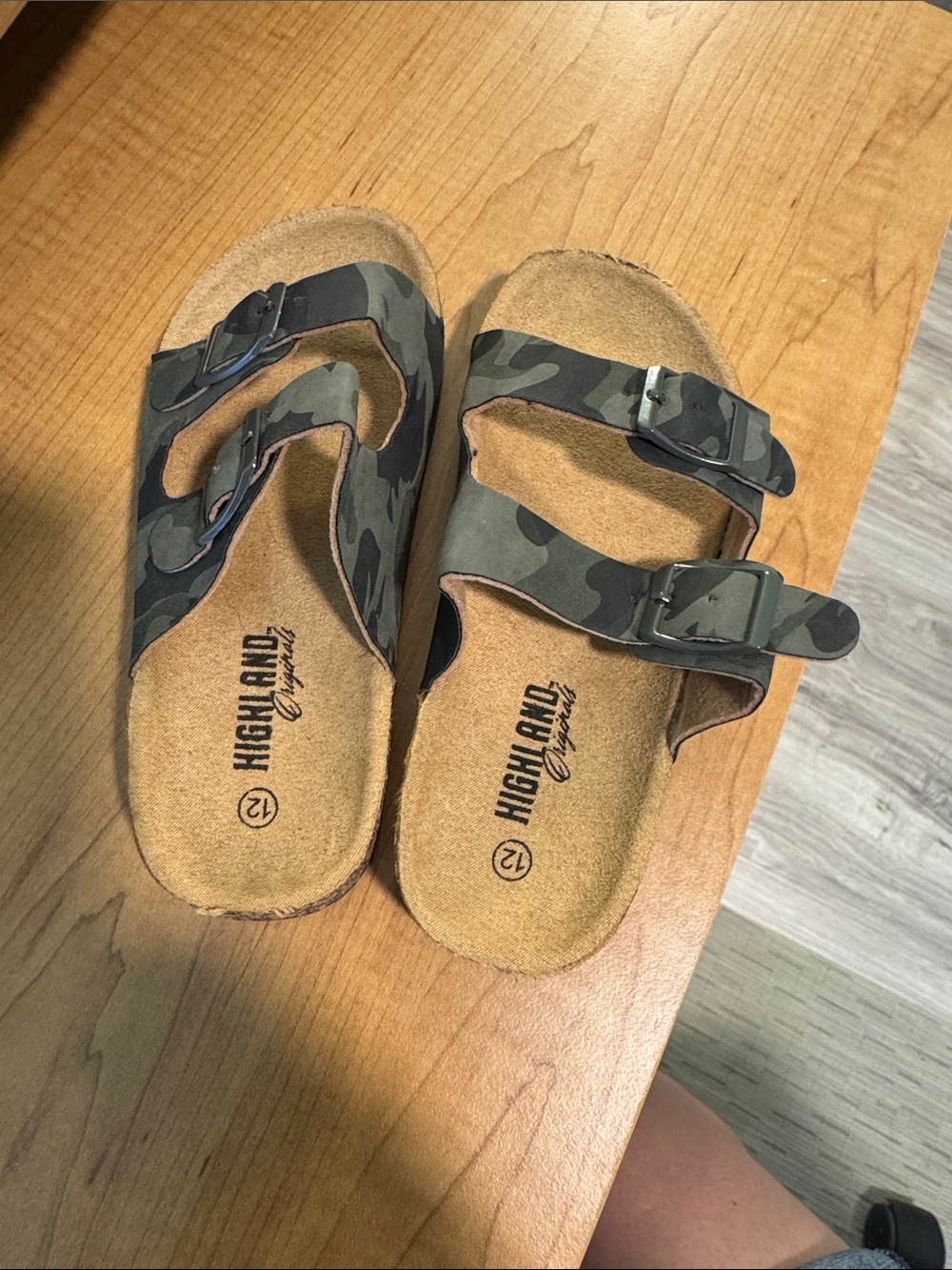 Kids' Camo Double-Buckle Sandals - Green